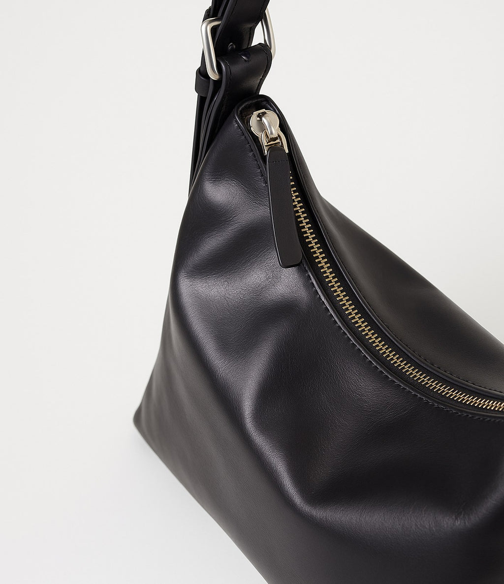 Vagabond Bari Black