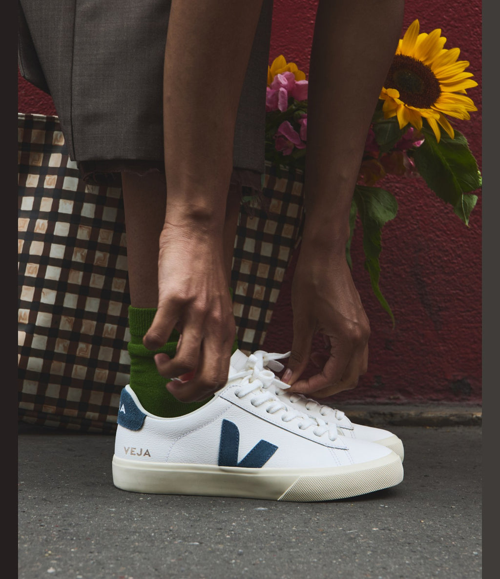 Veja Campo Extra-White California Mujer