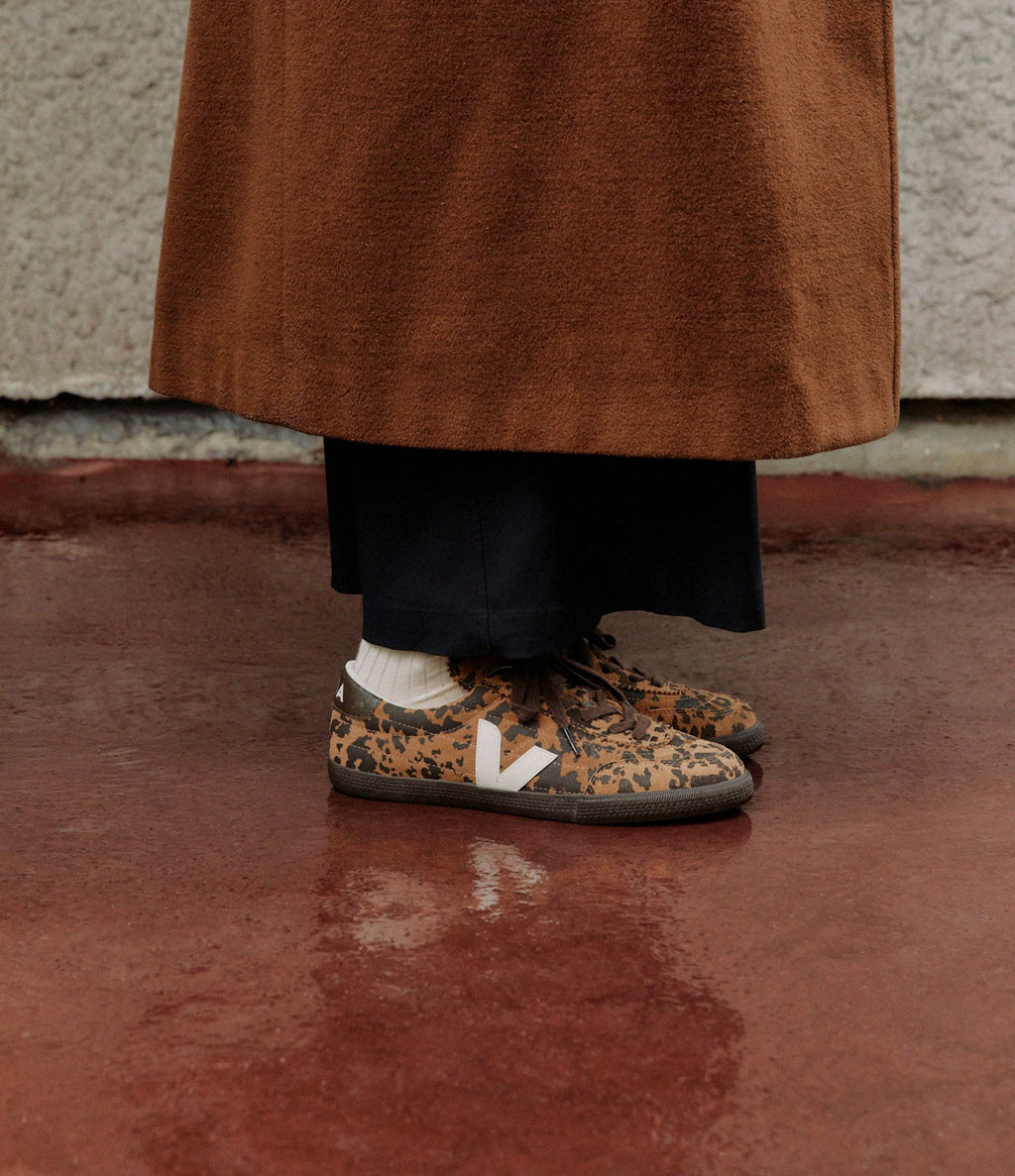 Veja Panenka Camel Wild Country Femme